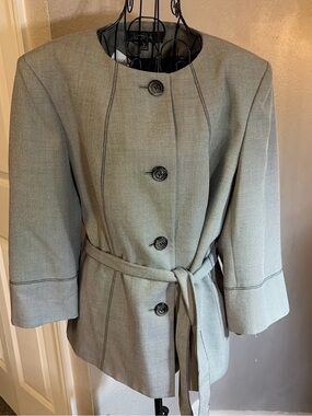 Kasper Belted Blazer Jacket in Gray with Contrast Topstitching